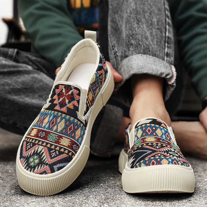 Sepatu Lari Pria Sumer Ecoleat - Luxury Lifestyle Brands ulasan dan harga